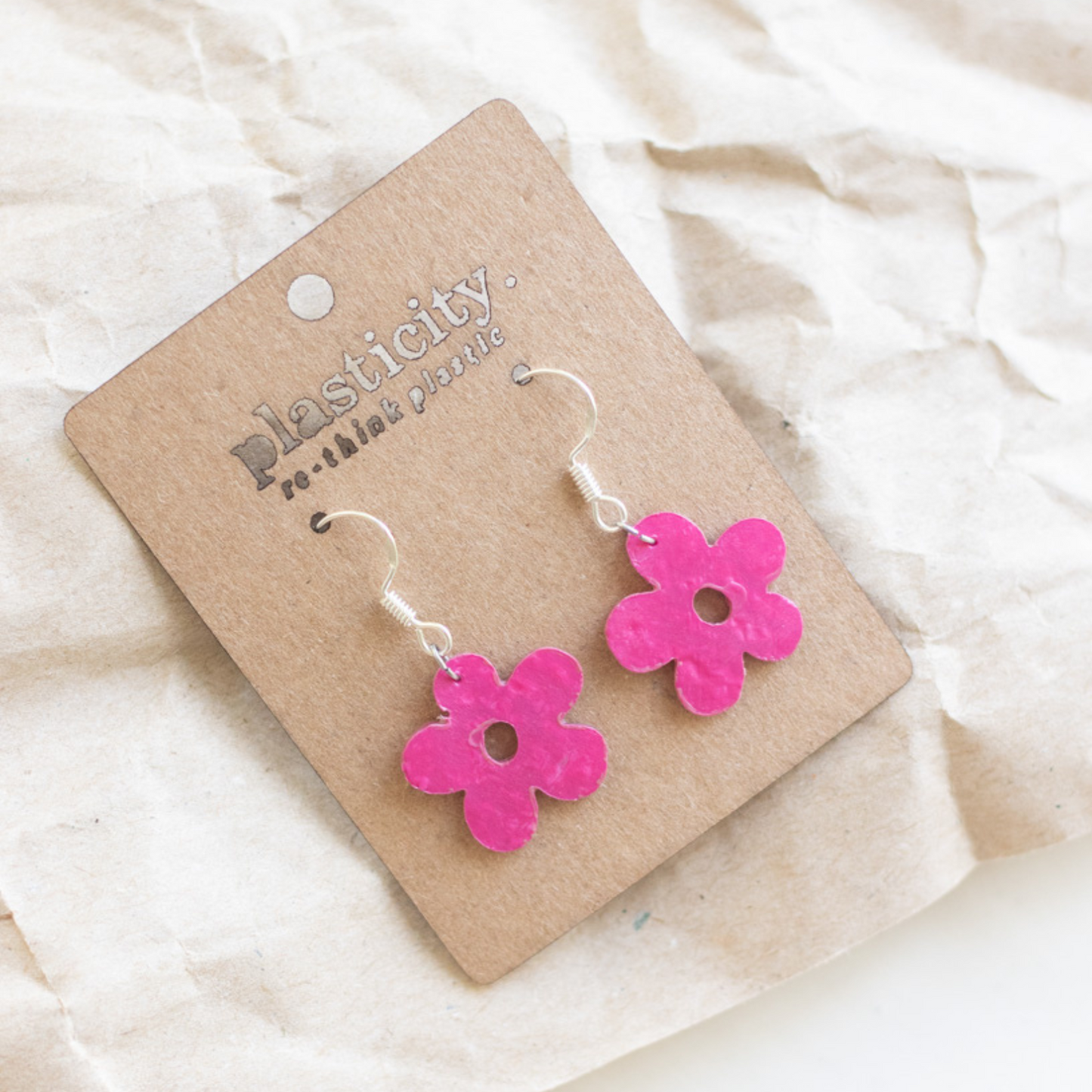 Upcycled daisy dangle 925 Sterling Silver Earrings | Fuchsia